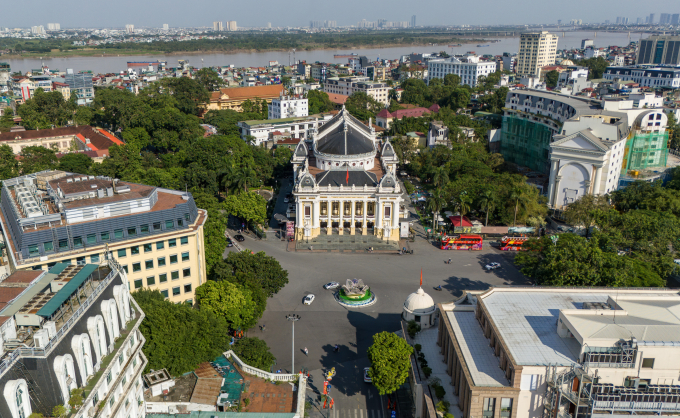 Nhà hát Lớn Hà Nội trên cao. Ảnh: Giang Huy