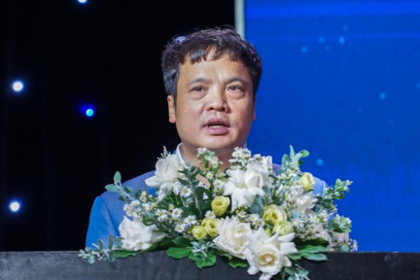 ‘AI không cướp việc, nhưng con người cần chuẩn bị hành trang’