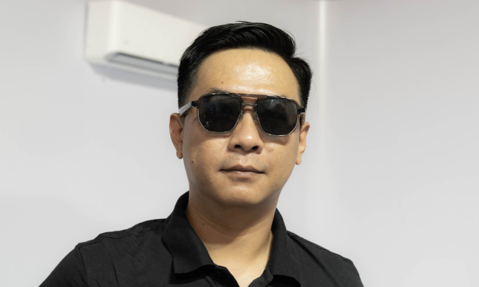 Kính thông minh của Xiaomi được trình diễn trong sự kiện của hãng tại Việt Nam trong tháng 5. Ảnh: Huy Đức