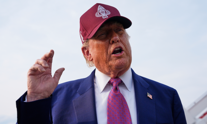 Tổng thống Mỹ Donald Trump phát biểu tại căn cứ liên hợp Andrews ở bang Maryland hôm 10/6. Ảnh: AP