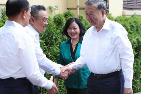 Tổng Bí thư: Cán bộ cần tư duy cải cách và khả năng dẫn dắt
