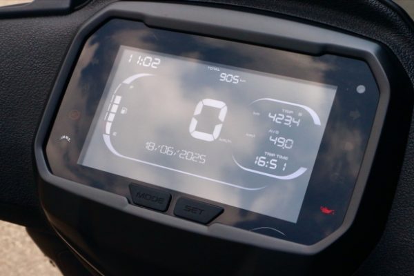 Piaggio Liberty 2025: Tiện ích mới, tiết kiệm xăng vượt trội