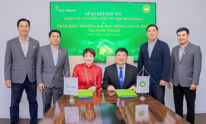 KLC Group ký kết biên bản ghi nhớ hợp tác cùng Phân hiệu trường ĐH Nông Lâm TP HCM tại Ninh Thuận, mở ra nền tảng hợp tác lâu dài giữa nhà trường và doanh nghiệp. Ảnh: Stareal