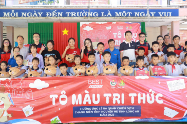 BEST Express Hỗ Trợ Học Sinh Long An với Chuỗi Hoạt Động Ý Nghĩa