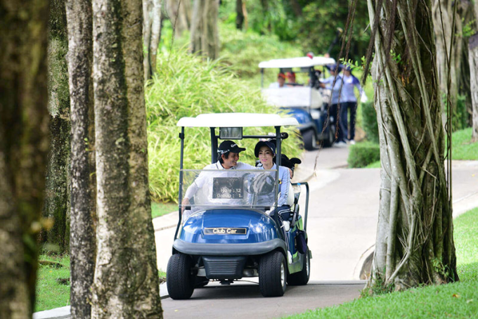Dịch vụ chuyên nghiệp tại các sân golf (ảnh:Alpine Golf & Sports Club)