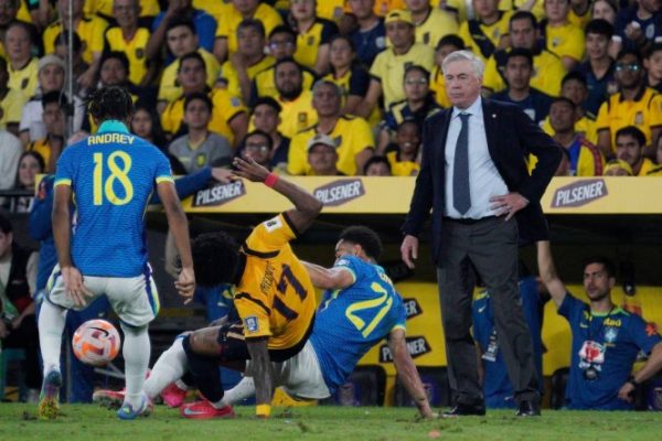Ancelotti ra mắt Brazil: Hòa thất vọng tại vòng loại World Cup