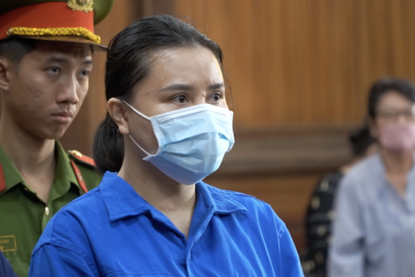 Trùm ma túy ‘nước vui’ Nguyễn Thị Hoài ra tòa tại TP HCM