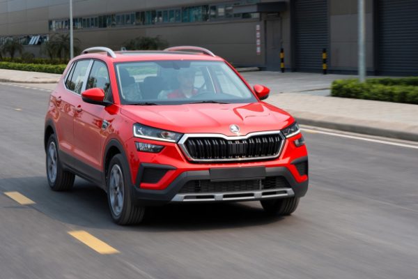 Skoda Kushaq: Giá từ 600 triệu đồng tại đại lý