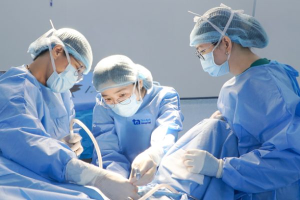 Ung thư cổ tử cung tuổi 30: Dấu hiệu sớm cần biết