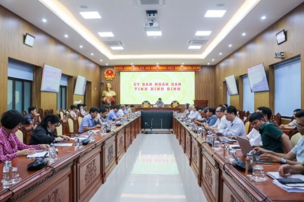 Bình Định thí điểm ‘một cửa số’: Cải cách chính quyền hai cấp
