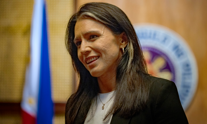 Bà Gabbard tại Manila, Philippines hôm 2/6. Ảnh: AFP