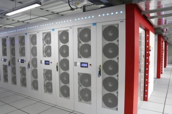 Trung Quốc xây dựng trung tâm AI mới trên cao nguyên Tây Tạng