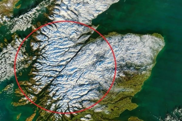 Đứt gãy Great Glen: Đường thẳng khổng lồ chia đôi Scotland