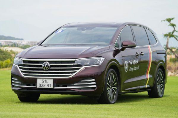 Volkswagen Viloran: Giá tăng 100 triệu đồng – Tin tức ô tô
