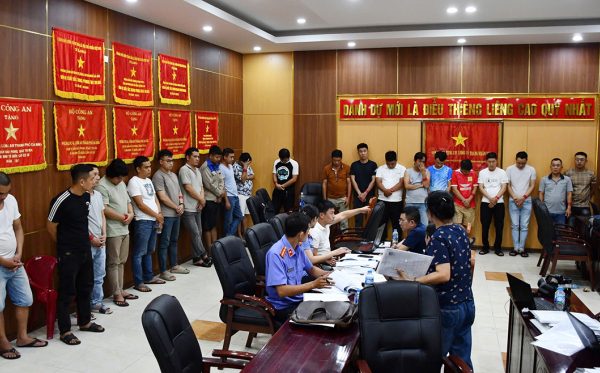Triệt phá đường dây đánh bạc 350 tỷ đồng: Nhiều đối tượng bị bắt