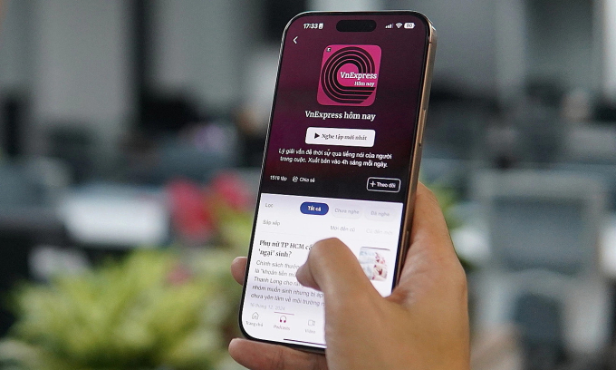 Chuyên mục Điểm tin Podcast trên VnExpress với giọng đọc AI. Ảnh: Lưu Quý
