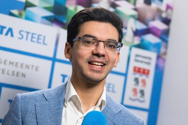 Anish Giri: Cờ tiêu chuẩn hấp dẫn nhất!
