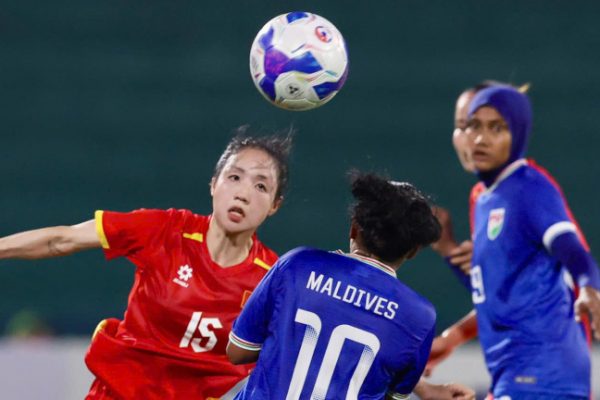 HLV Mai Đức Chung: Thắng 7-0 vẫn trách cầu thủ!