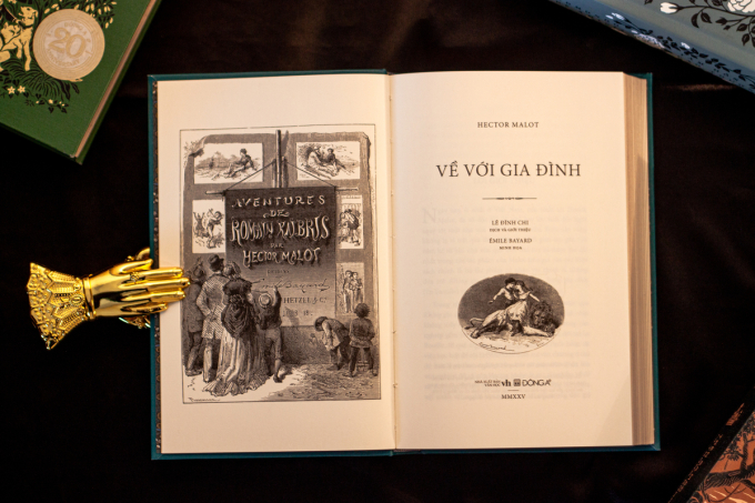 Bìa phụ và tranh minh họa bên trong ấn bản mới. Ảnh: Đông A Books