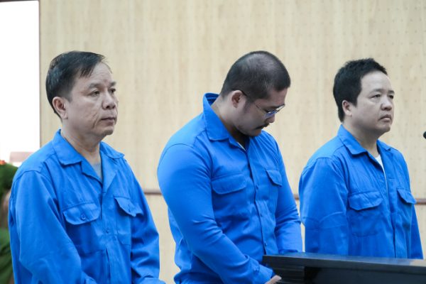 Ba cán bộ vướng lao lý vì ‘chạy’ viên chức bất thành