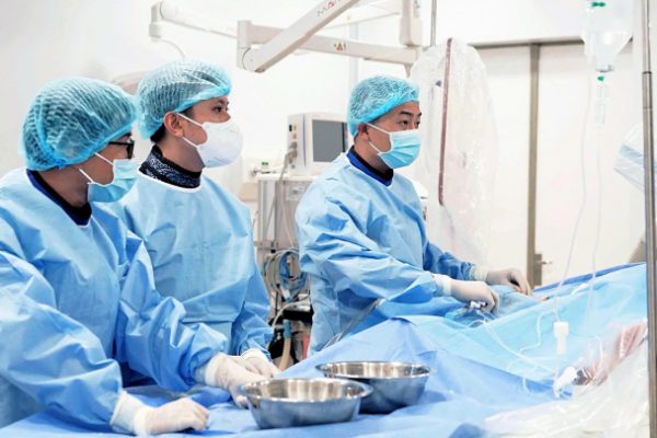 Nhồi Máu Cơ Tim Khi Đi Du Lịch: Cảnh Báo & Cách Xử Lý