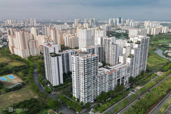 1.5 Tỷ Nên Đầu Tư Căn Hộ Studio TP HCM Hay Đất Nền Dưỡng Già?