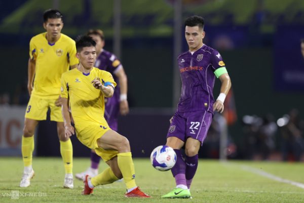 Tiến Linh mất ngôi Vua phá lưới V-League vì nhầm lẫn số bàn thắng