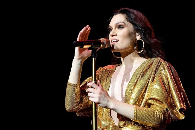 Jessie J biểu diễn tại nhà hát Royal Albert Hall, London, năm 2018. Ảnh: Redferns