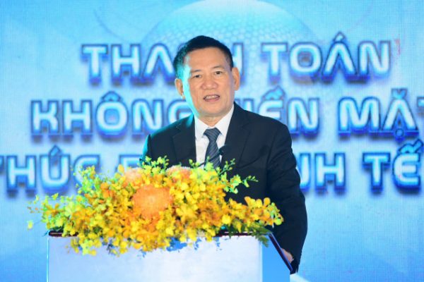 Thanh toán không tiền mặt đạt 5,5 tỷ giao dịch một quý
