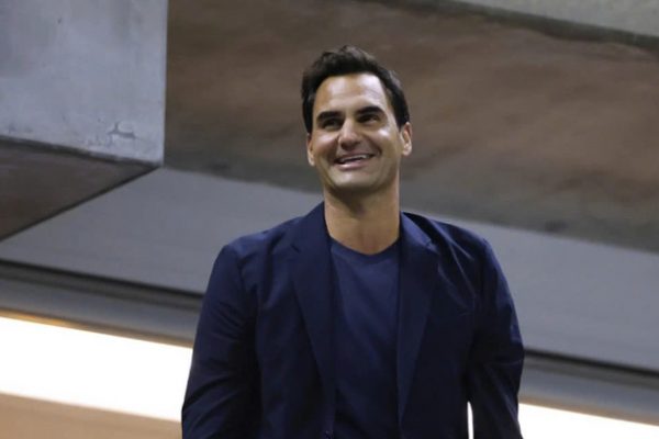 Federer: Huyền thoại quần vợt chính thức trở thành tỷ phú