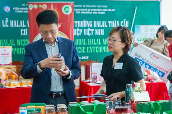 ‘Việt Nam không nên bỏ lỡ thị trường 6.000 tỷ USD từ khách đạo Hồi’