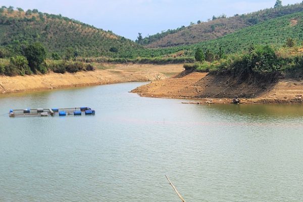 Tai nạn hồ thủy lợi: Hai người đàn ông gặp nạn