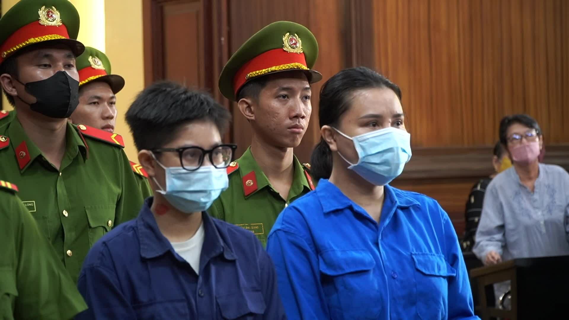 Hoài DJ hầu tòa