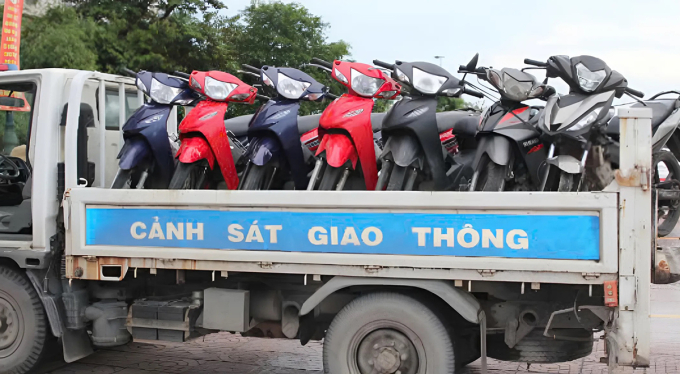 Xe máy mà các nghi phạm dùng để chở nhau đi gây án bị tịch thu. Ảnh: Công an cung cấp