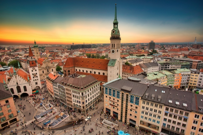 Thành phố Munich nhìn từ trên cao. Ảnh: ian kelsall/Unsplash