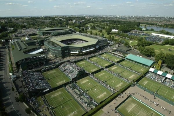 Wimbledon: Những cơn đau đầu không dứt