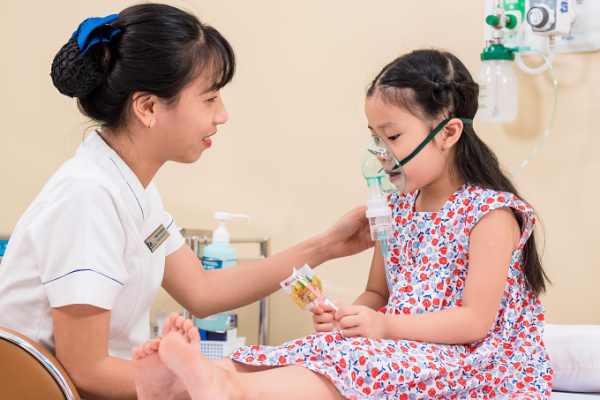 Tại sao trẻ dễ bị viêm phế quản tái phát?
