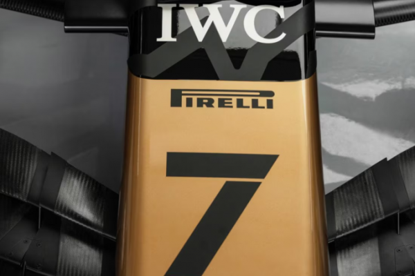 IWC Schaffhausen hợp tác ‘F1 The Movie’: Xem đồng hồ trên phim