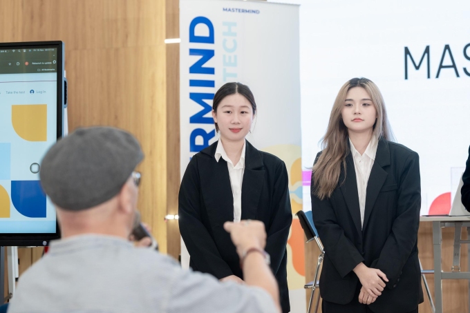 Sinh viên Swinburne Vietnam tham gia cuộc thi để trau dồi kỹ năng. Ảnh: Swinburne Vietnam