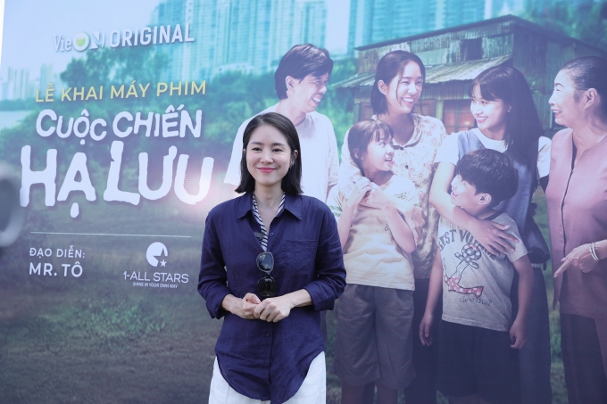 Diễn viên Lê Phương tại lễ khai máy Cuộc chiến hạ lưu. Ảnh: VieON
