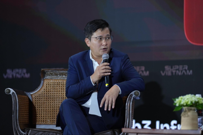 Ông Trần Công Quỳnh Lân - Phó tổng giám đốc Ngân Hàng VietinBank. Ảnh: Giang Huy