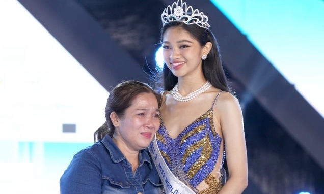 Khoảnh khắc á hậu Minh Kiên hội ngộ mẹ sau đêm thi
