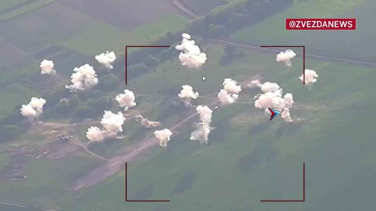 Khoảnh khắc tên lửa Iskander tập kích loạt căn cứ UAV Ukraine