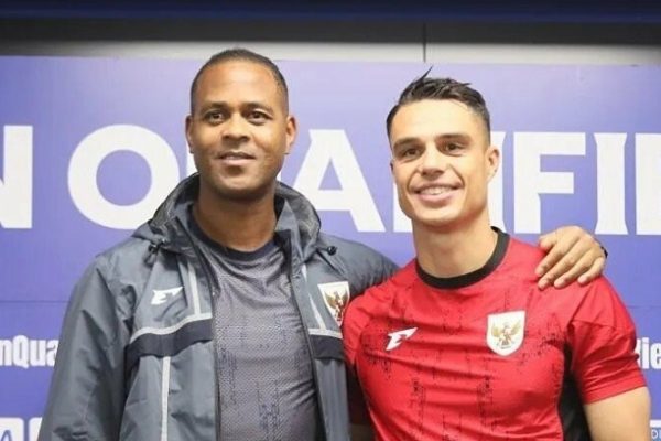 HLV Kluivert: Indonesia Đã May Mắn Chỉ Thua 0-6