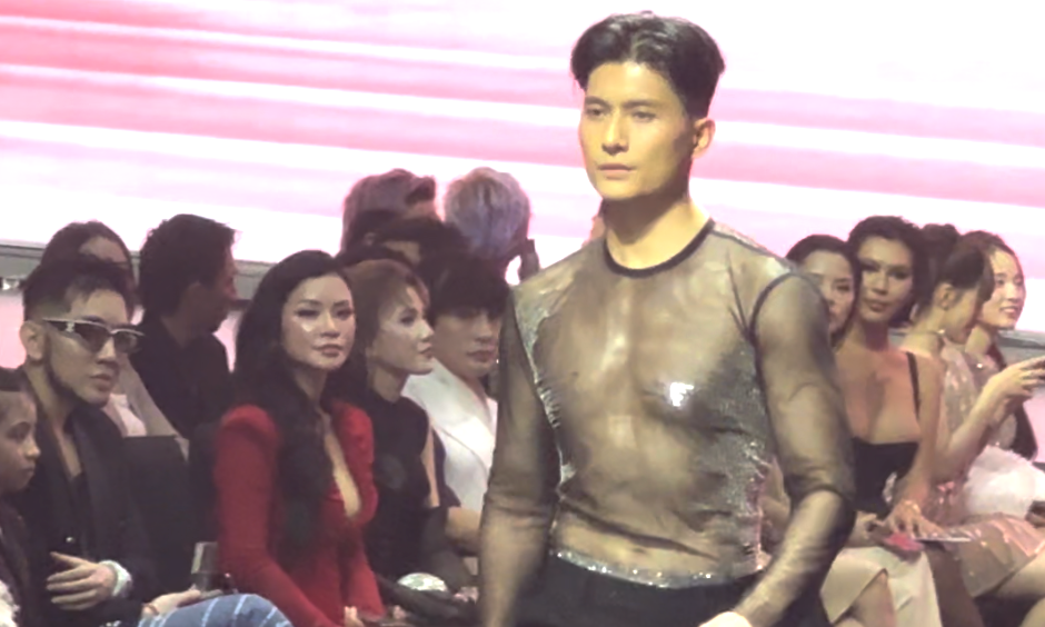Lâm Bảo Châu diễn thời trang