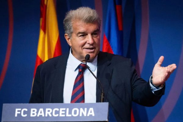 Laporta: ‘Barca tạo ra ngôi sao, Real chỉ mua cầu thủ’