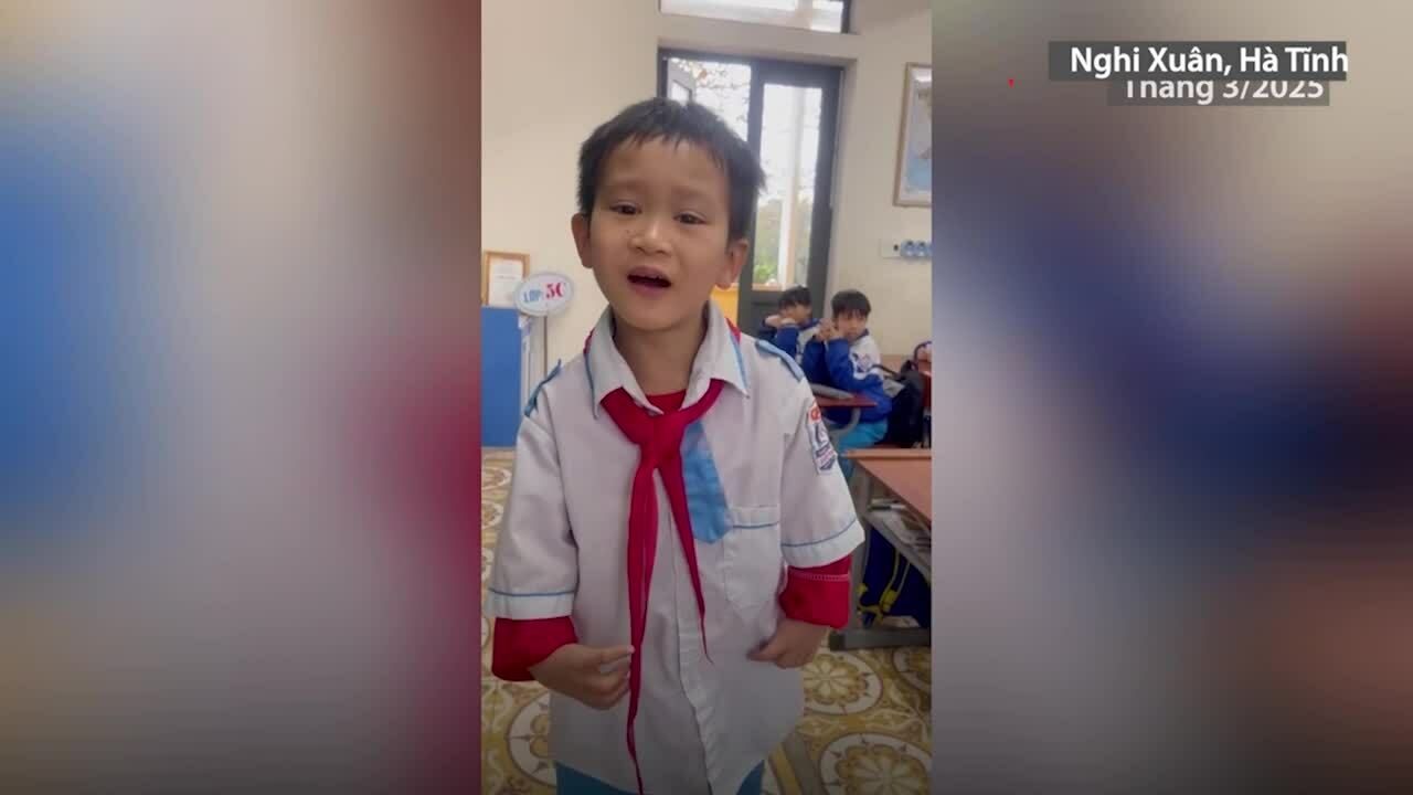 Lê Duy Quang hát
