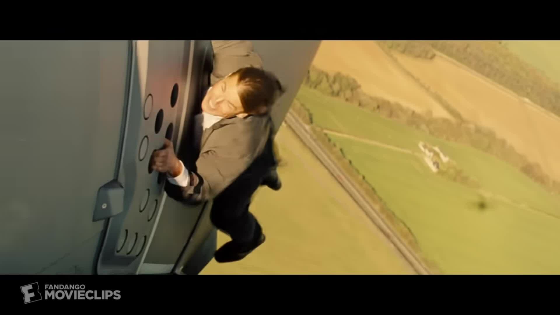 Loạt cảnh mạo hiểm của Tom Cruise qua 8 phần