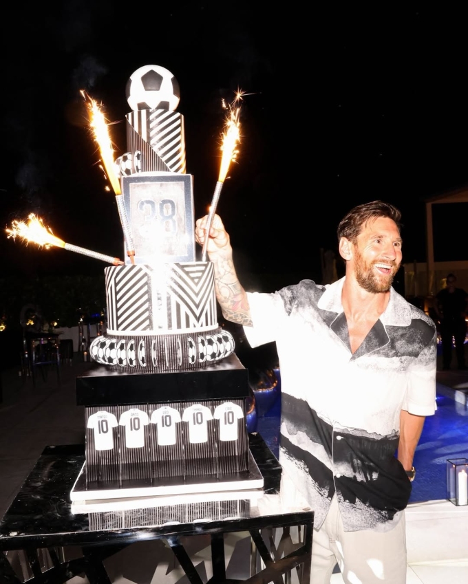Lionel Messi đăng ảnh bữa tiệc sinh nhật ngày 25/6. Ảnh: Instagram / Lionel Messi