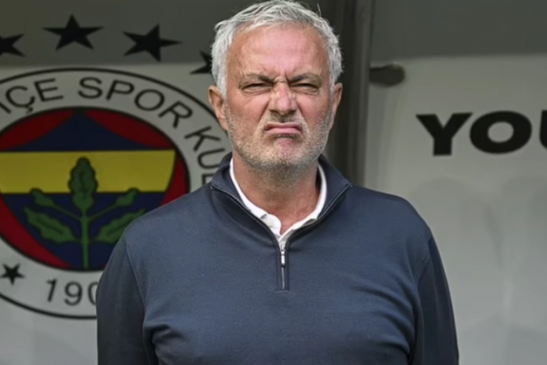 Quan chức bóng đá Thổ Nhĩ Kỳ từ chức vì Mourinho: Scandal chấn động